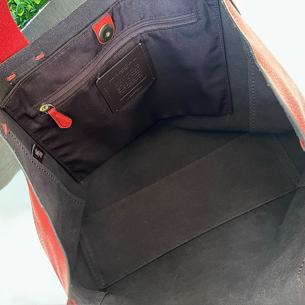 Coach Derby Large Tote Bag Red - Picture 12 of 16